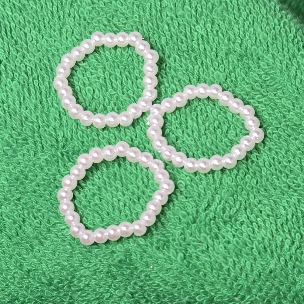 Elegant White Pearl Beaded Ring Set – 3 Piece Stretchy & Stackable Jewelry NWT